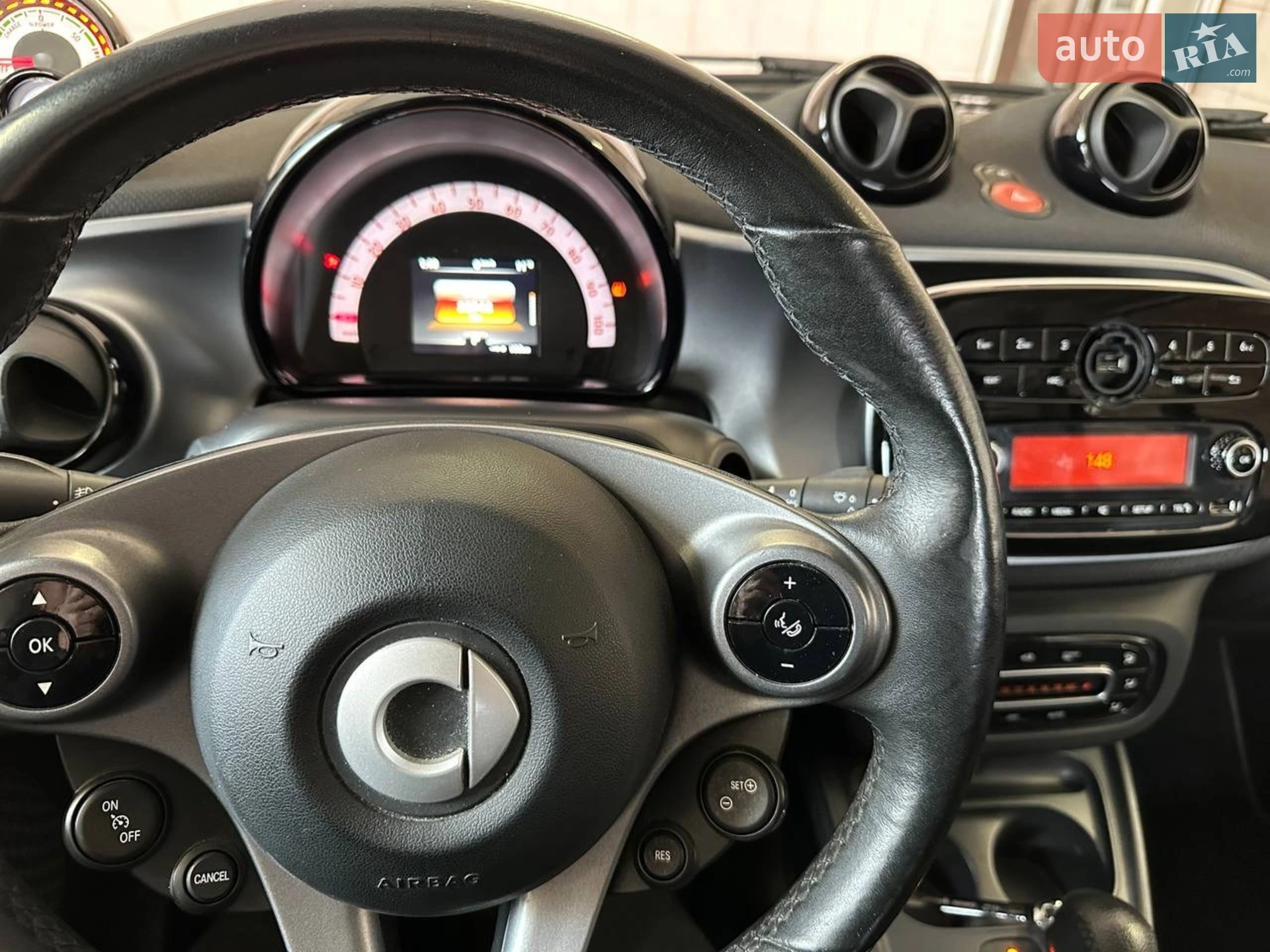 2017 Smart Fortwo - мініатюра 15