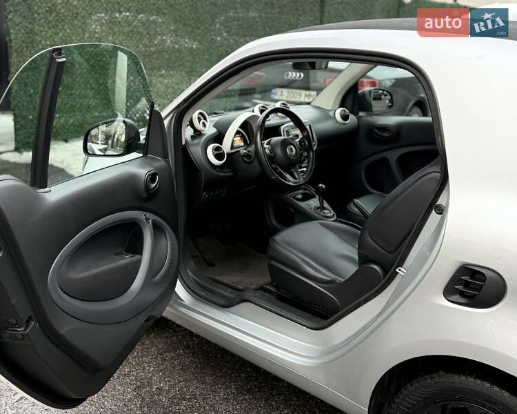 Купе Smart EQ Fortwo 2018 в Киеве фото 15 Купе Smart EQ Fortwo 2018 в Киеве