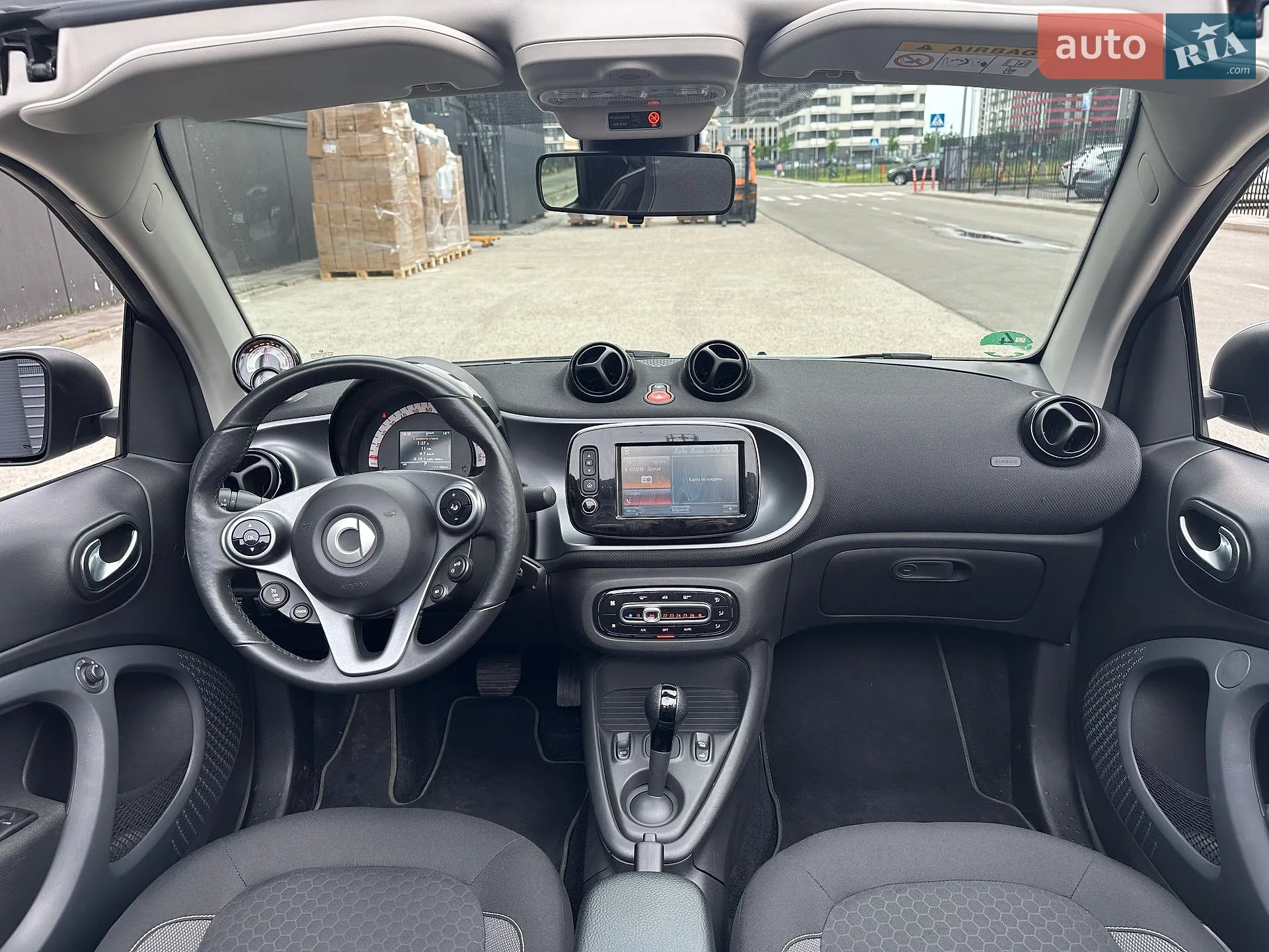 2020 Smart Fortwo - мініатюра 33