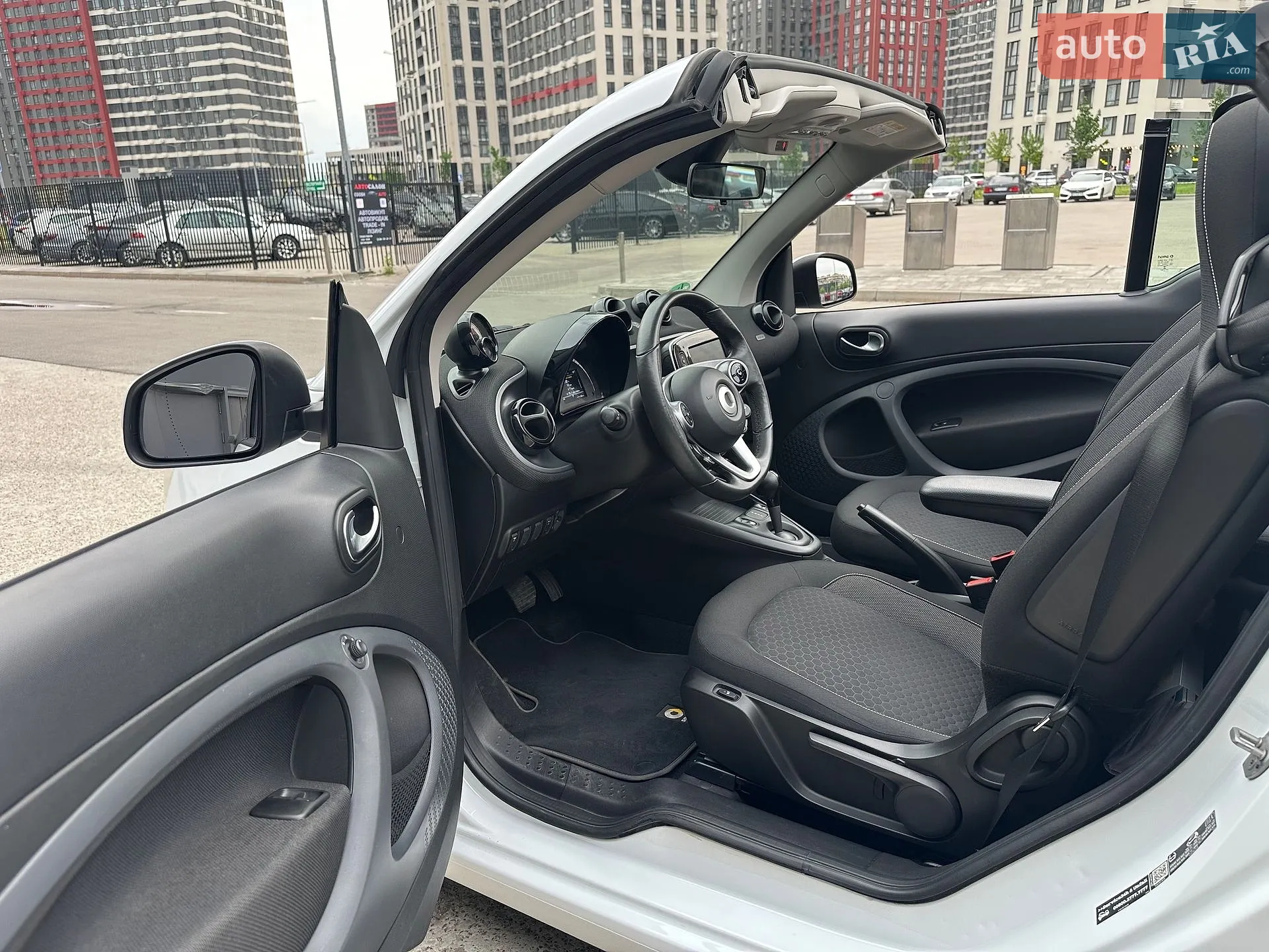 2020 Smart Fortwo - мініатюра 34