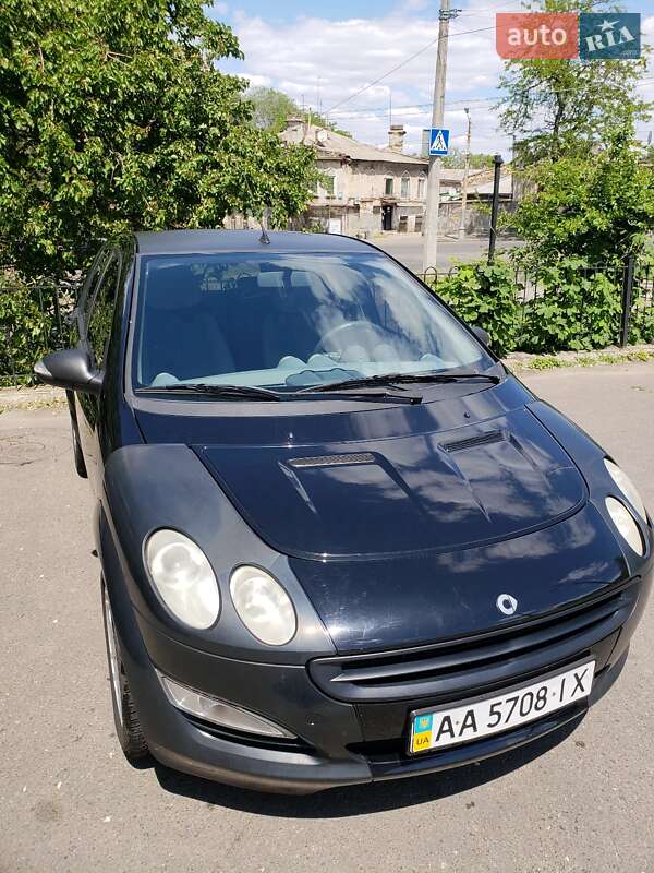 Хэтчбек Smart Forfour 2004 в Киеве