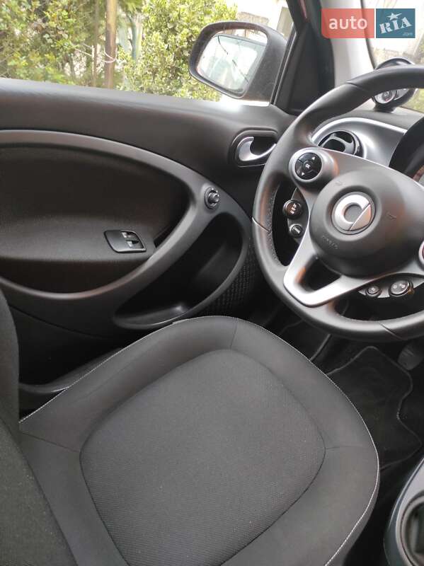 Хэтчбек Smart Forfour 2017 в Мукачево