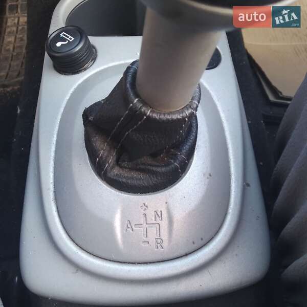 Хетчбек Smart Forfour 2004 в Калуші