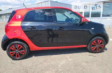 Хэтчбек Smart Forfour 2017 в 