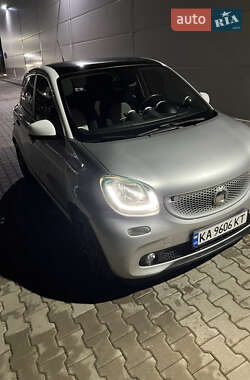 Хэтчбек Smart Forfour 2016 в Гатном