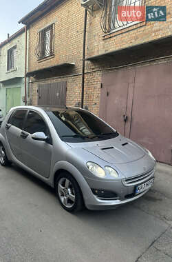 Хетчбек Smart Forfour 2004 в 
