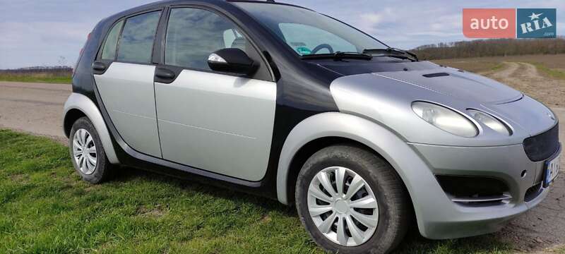 Хетчбек Smart Forfour 2005 в Чорнобаї