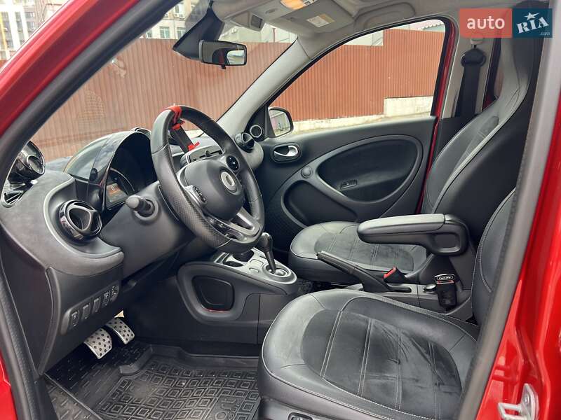 Хэтчбек Smart Forfour 2017 в Киеве