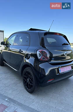Хетчбек Smart Forfour 2021 в 
