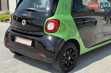 Хэтчбек Smart Forfour 2017 в 