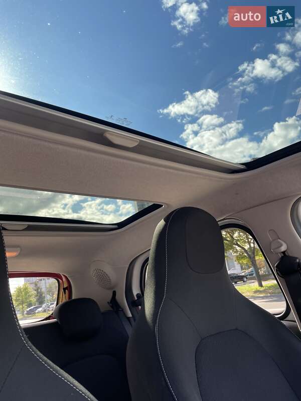 Хэтчбек Smart Forfour 2016 в Киеве