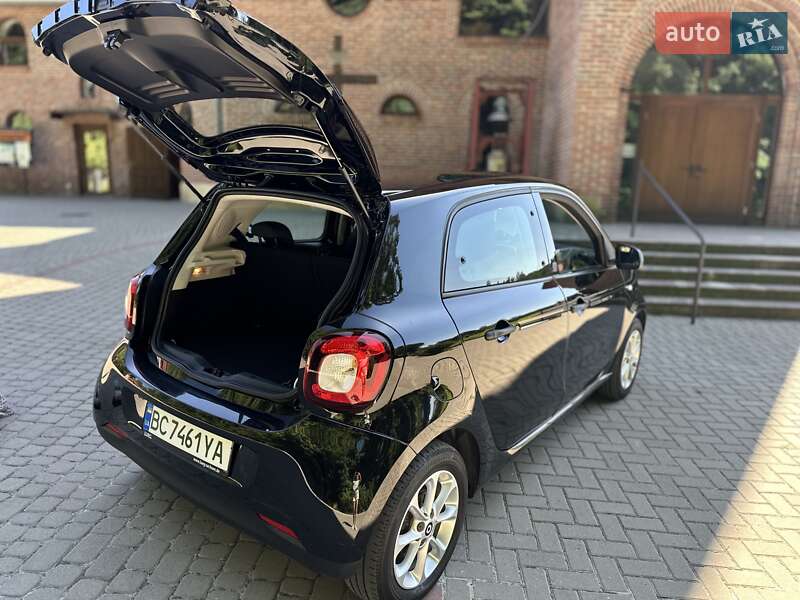 Хэтчбек Smart Forfour 2019 в Львове