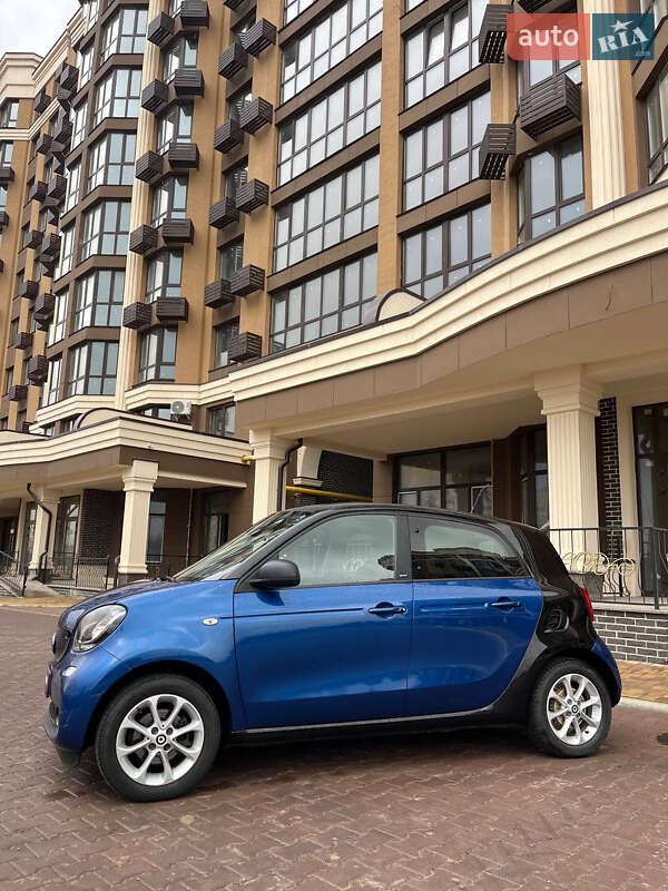 Хетчбек Smart Forfour 2017 в Києві фото 19 Хетчбек Smart Forfour 2017 в Києві