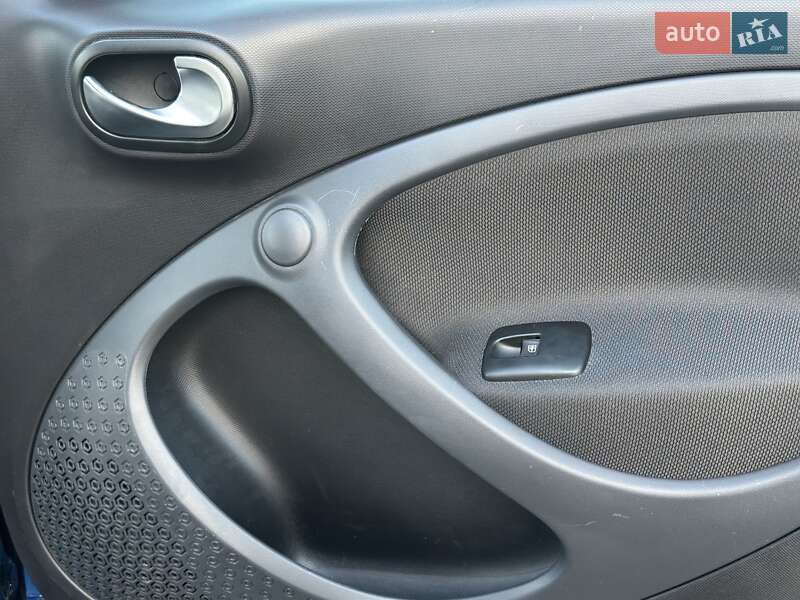 Хэтчбек Smart Forfour 2017 в Стрые фото 48 Хэтчбек Smart Forfour 2017 в Стрые