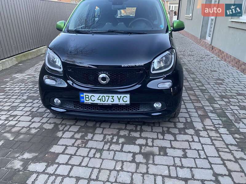Хетчбек Smart Forfour 2017 в Шептицькому фото 12 Хетчбек Smart Forfour 2017 в Шептицькому