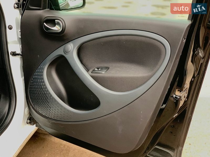 Хэтчбек Smart Forfour 2019 в Виннице