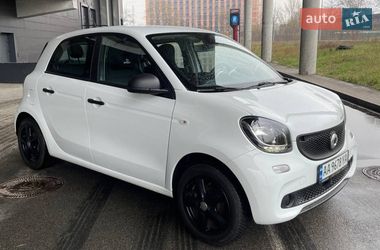 Хэтчбек Smart Forfour 2018 в Киеве