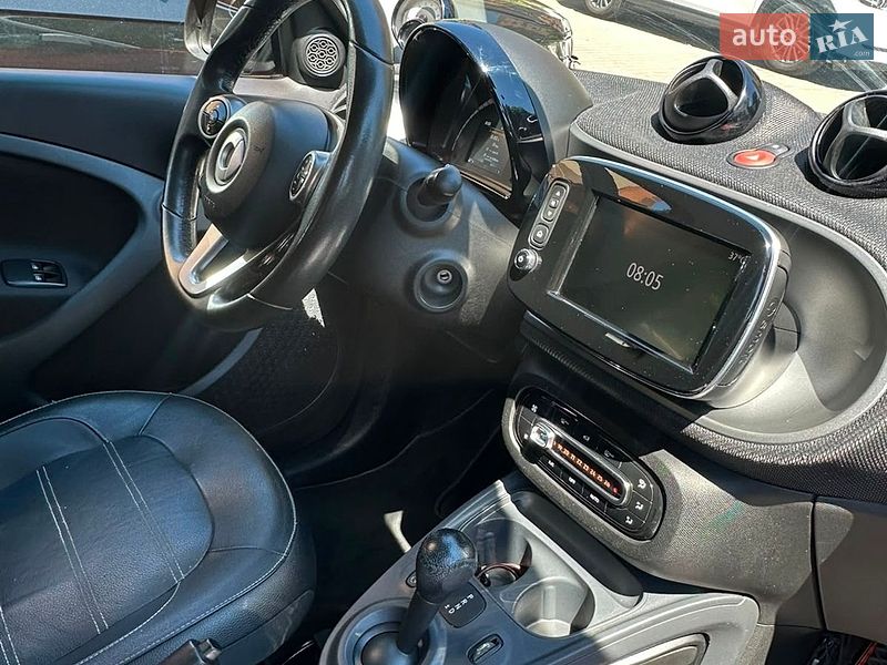 Хэтчбек Smart Forfour 2015 в Днепре