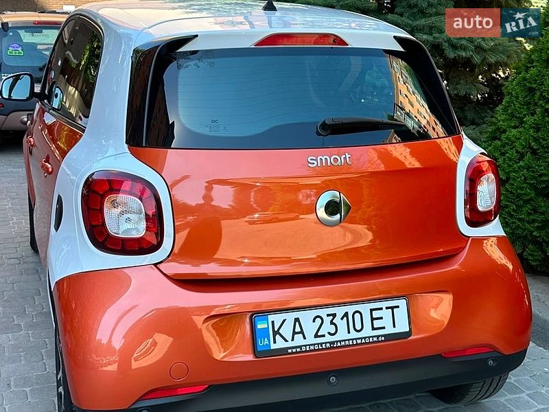 Хэтчбек Smart Forfour 2015 в Днепре