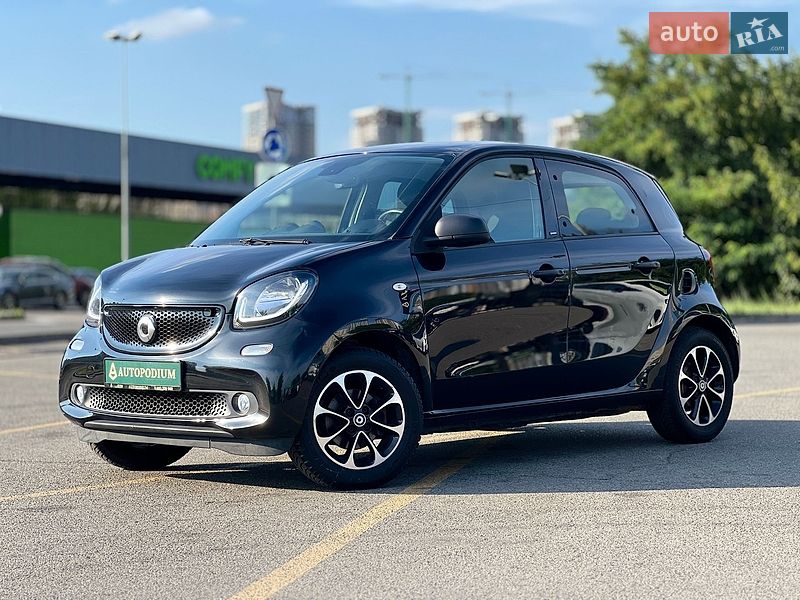 Хэтчбек Smart Forfour 2017 в Киеве