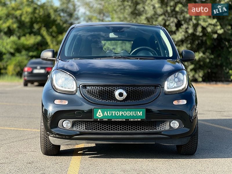 Хэтчбек Smart Forfour 2017 в Киеве