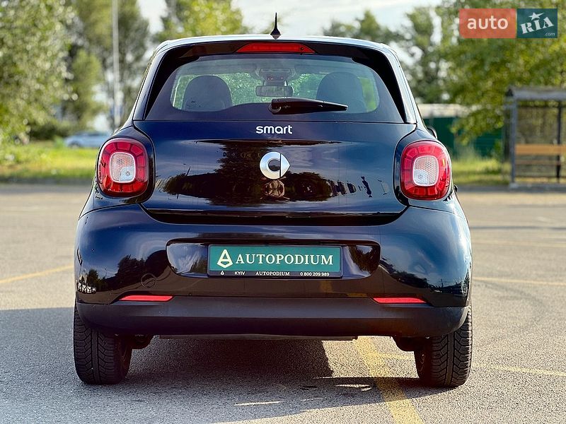 Хэтчбек Smart Forfour 2017 в Киеве