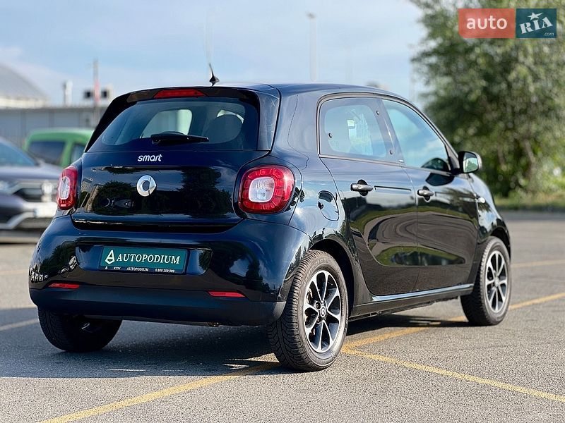 Хэтчбек Smart Forfour 2017 в Киеве