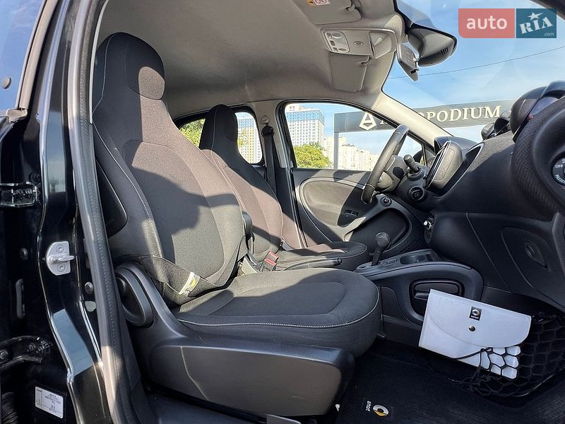Хэтчбек Smart Forfour 2017 в Киеве