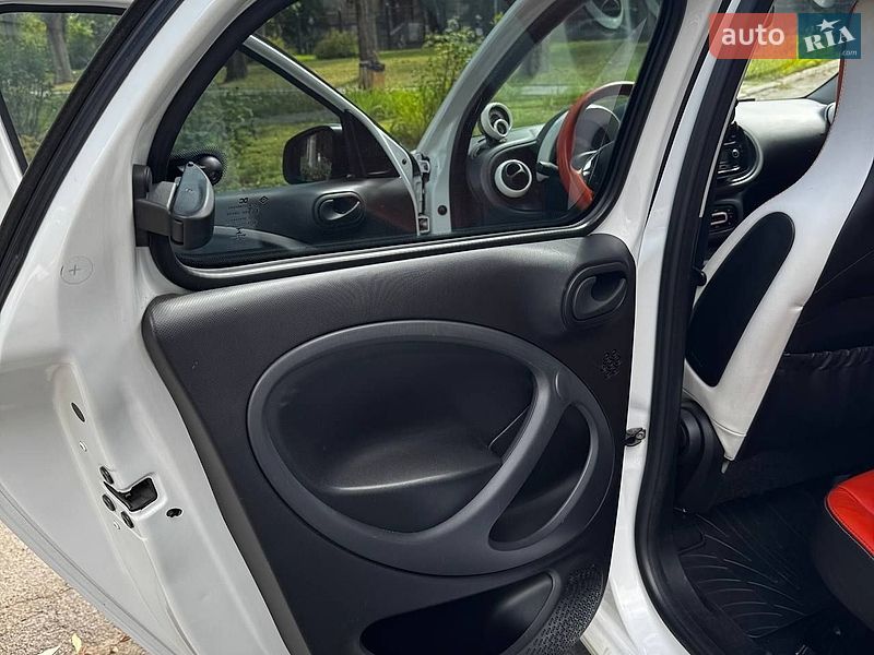 Хетчбек Smart Forfour 2016 в Києві