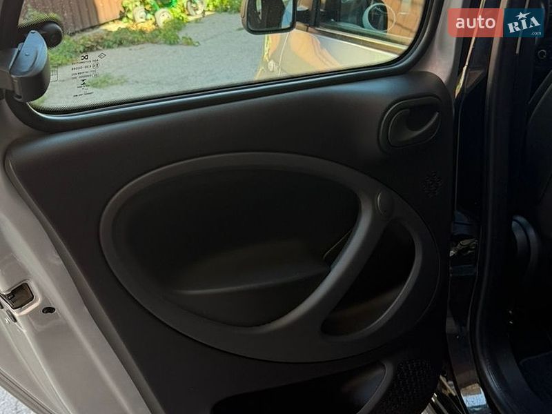 Хетчбек Smart Forfour 2016 в Одесі
