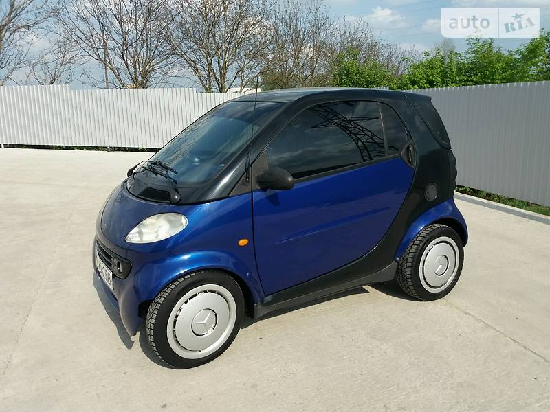 Smart fortwo 2000 года
