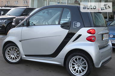 Хэтчбек Smart Fortwo 2014 в Киеве