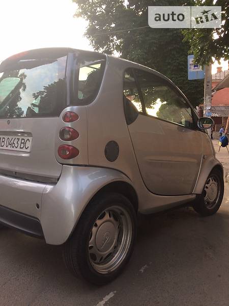 Седан Smart Fortwo 2004 в Могилів-Подільському