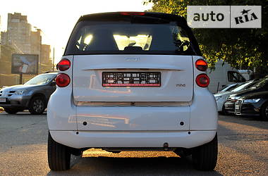 Купе Smart Fortwo 2010 в 