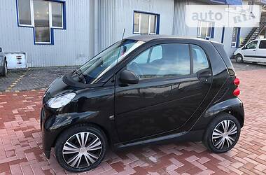 Хэтчбек Smart Fortwo 2011 в 