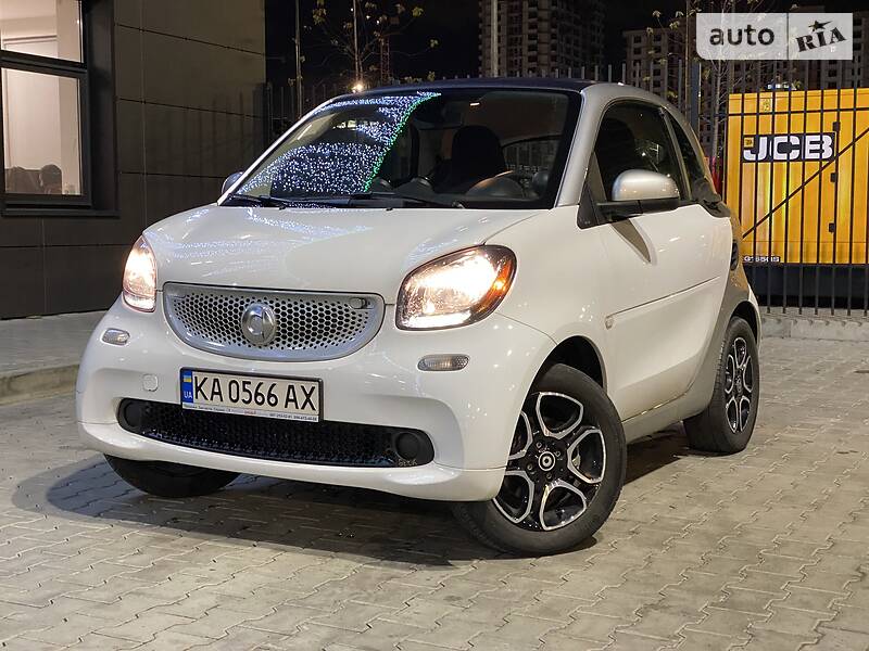 Купе Smart Fortwo 2015 в Новой Долине