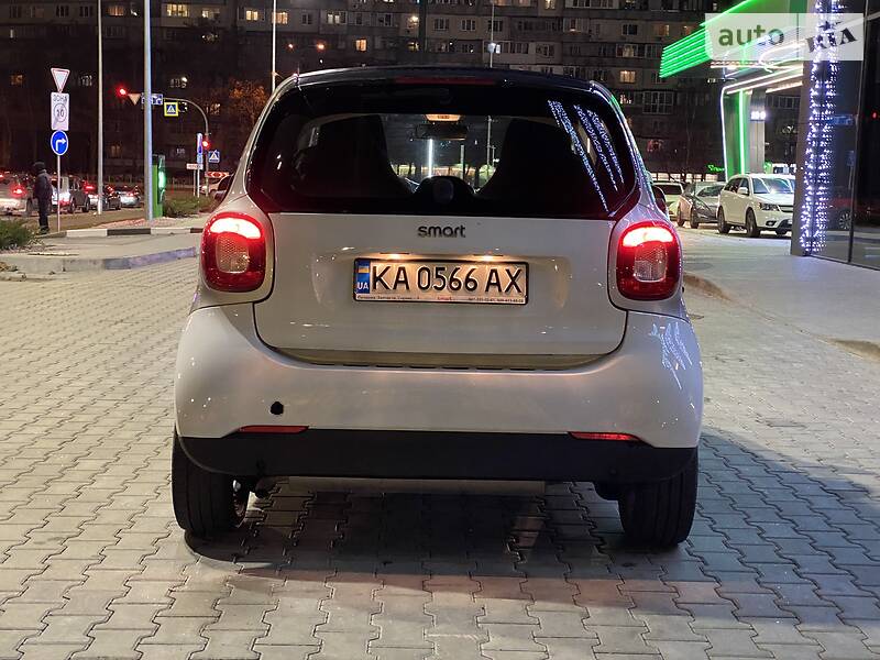 Купе Smart Fortwo 2015 в Новой Долине