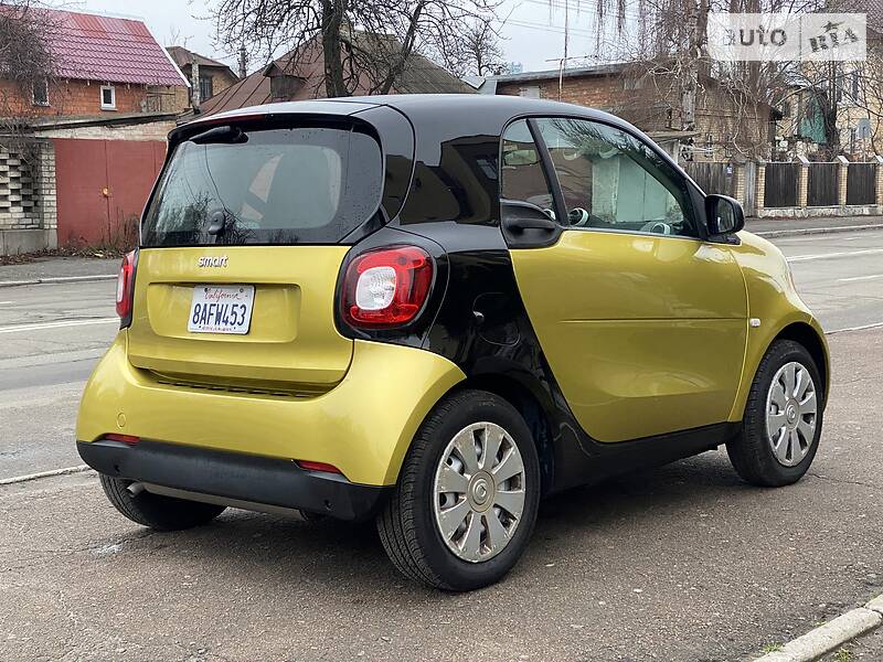 Купе Smart Fortwo 2015 в Києві