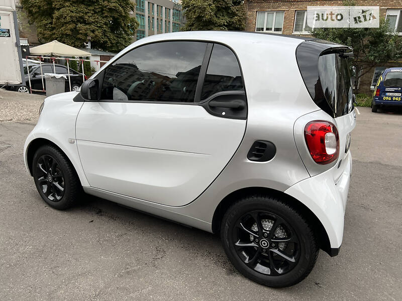 Купе Smart Fortwo 2018 в Києві