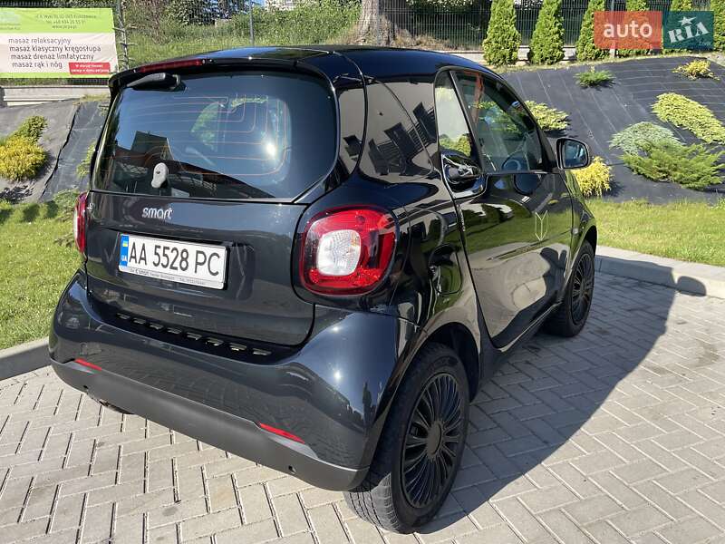 Купе Smart Fortwo 2015 в Києві