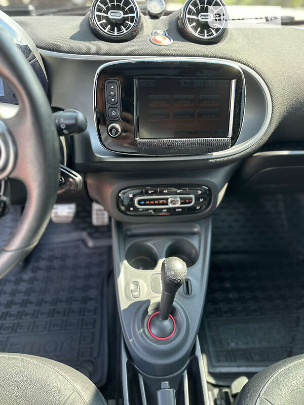 Купе Smart Fortwo 2017 в Киеве