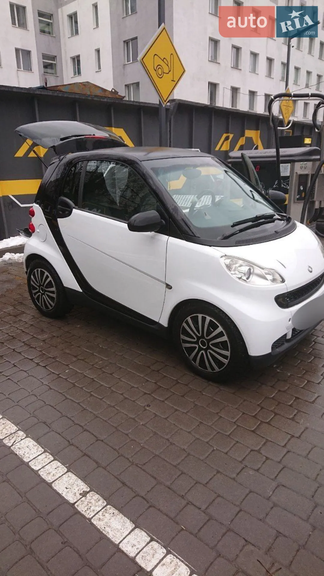 2010 Smart Fortwo - фото 1