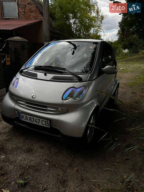 Купе Smart Fortwo 2003 в Вороновице