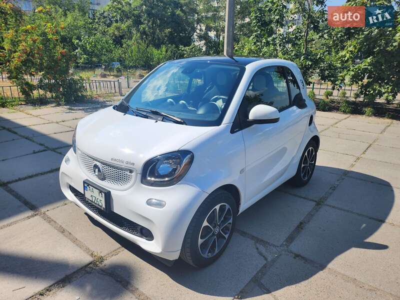 Купе Smart Fortwo 2017 в Киеве