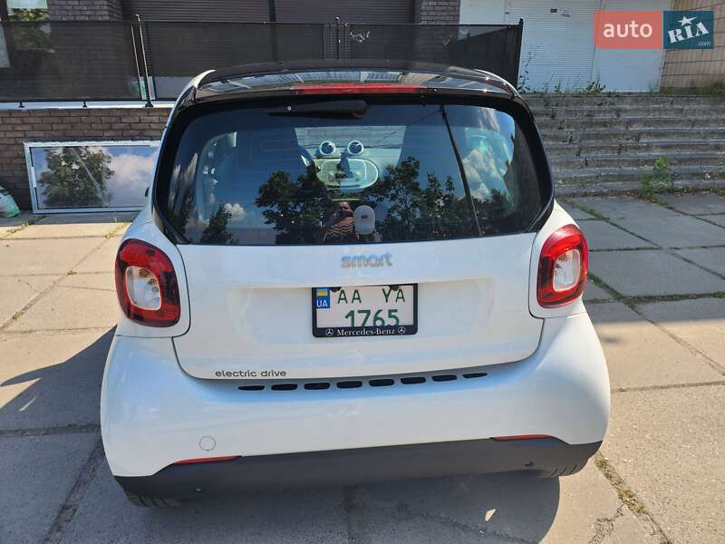 Купе Smart Fortwo 2017 в Киеве