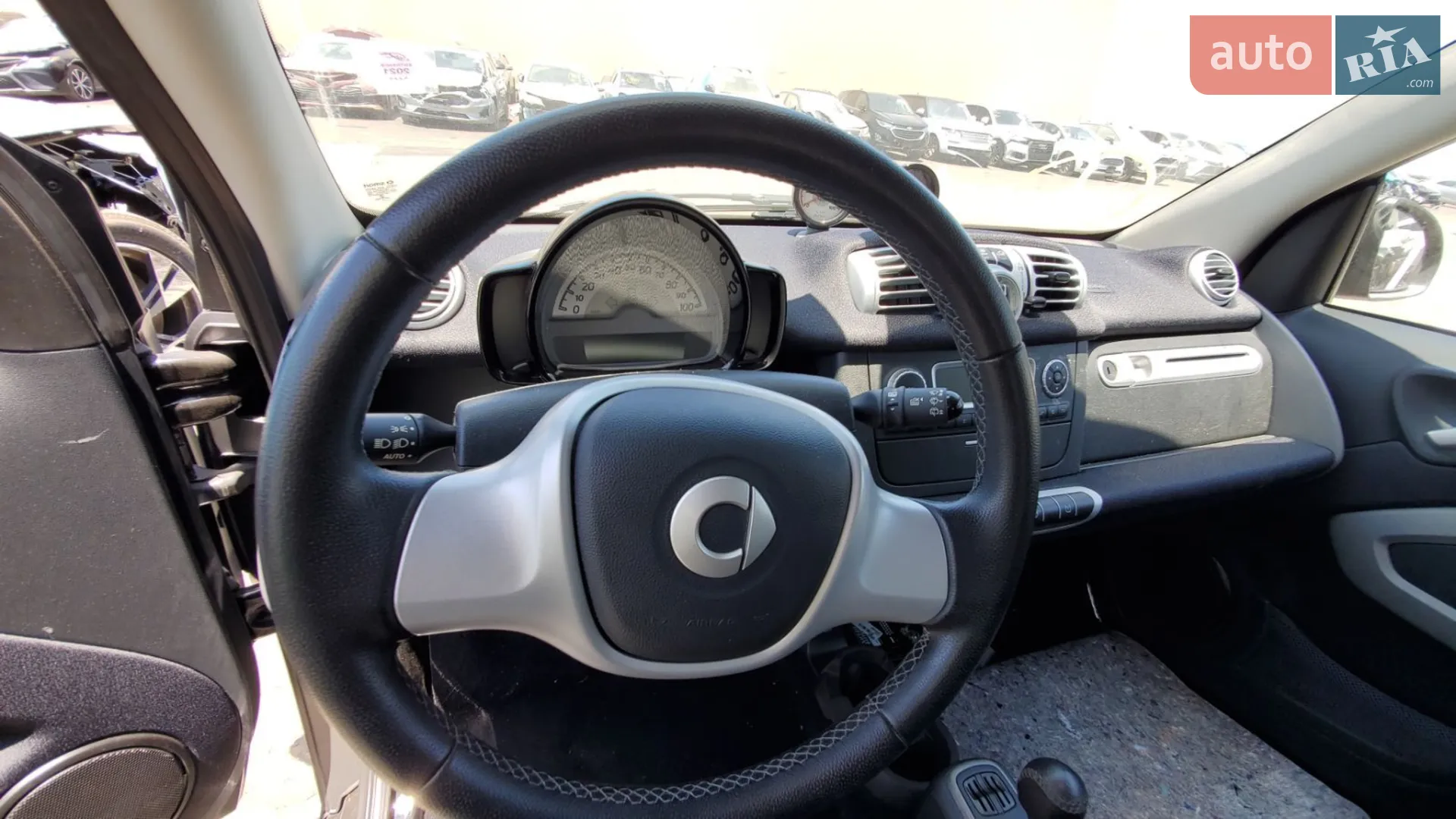 2015 Smart Fortwo - мініатюра 2