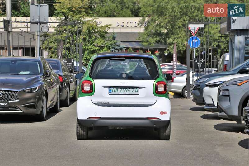 Купе Smart Fortwo 2017 в Киеве