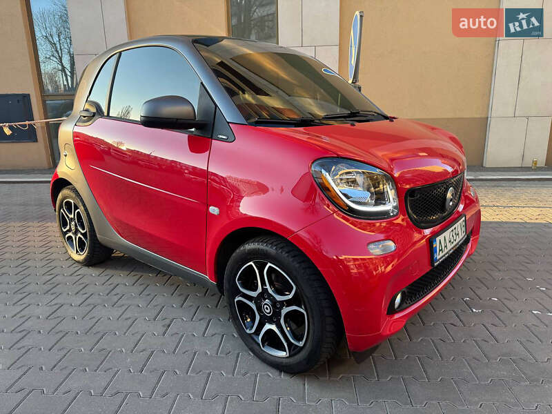 Купе Smart Fortwo 2017 в Києві