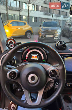 Купе Smart Fortwo 2017 в 