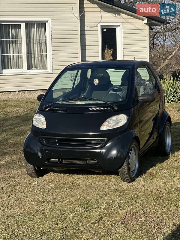 Купе Smart Fortwo 2001 в 